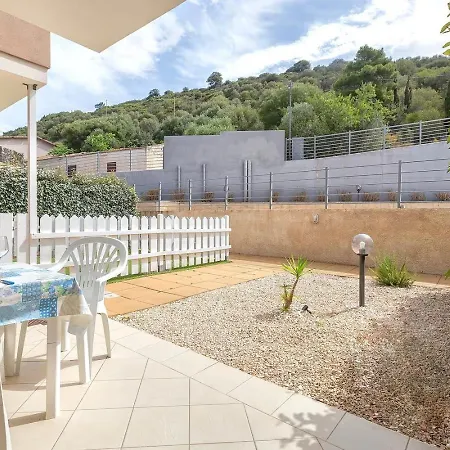 Romantica Casa Al Mare Con Piscina In Sardegna *